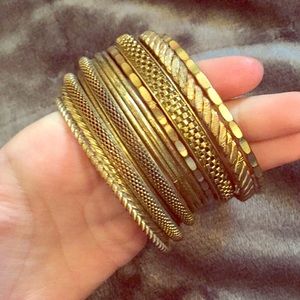 Vintage faux gold/bronze bracelet set